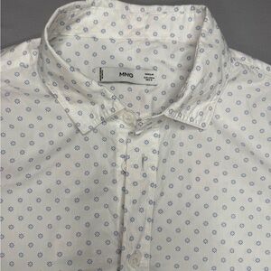 Mango Mens Button Up Shirt Medium White Blue Floral Print Short Sleeve Casual